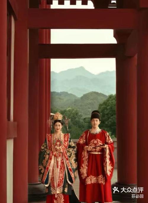 宋朝结婚穿绿色和红色衣服