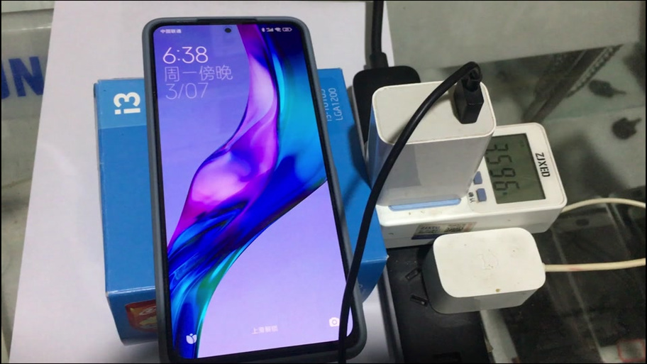 小米9充电时会突然亮起来