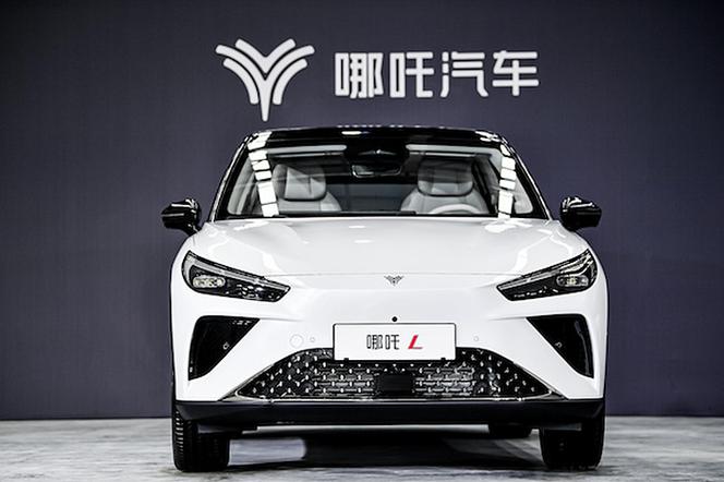 哪吒汽车谁投资的游戏截图