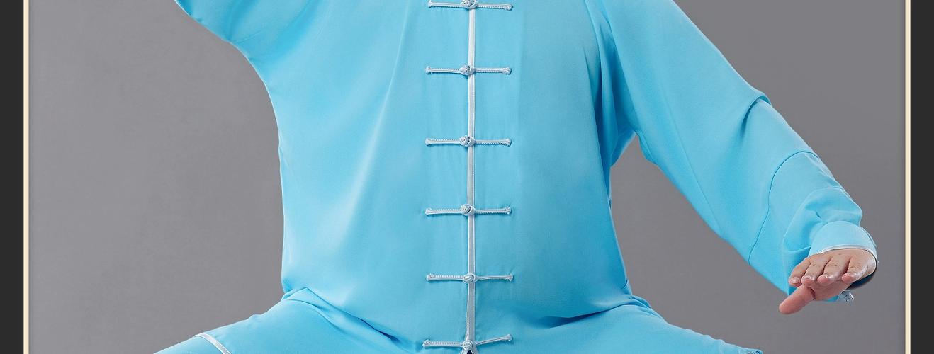 太极服什么颜色好看