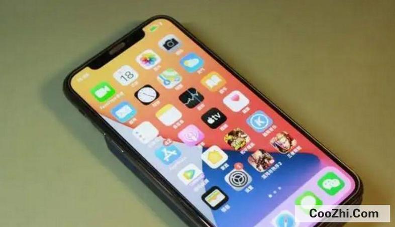 苹果手机前置摄像头里面有红点缩略图