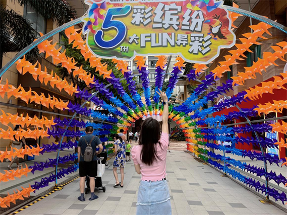 不同手机桌面主题的区别截图