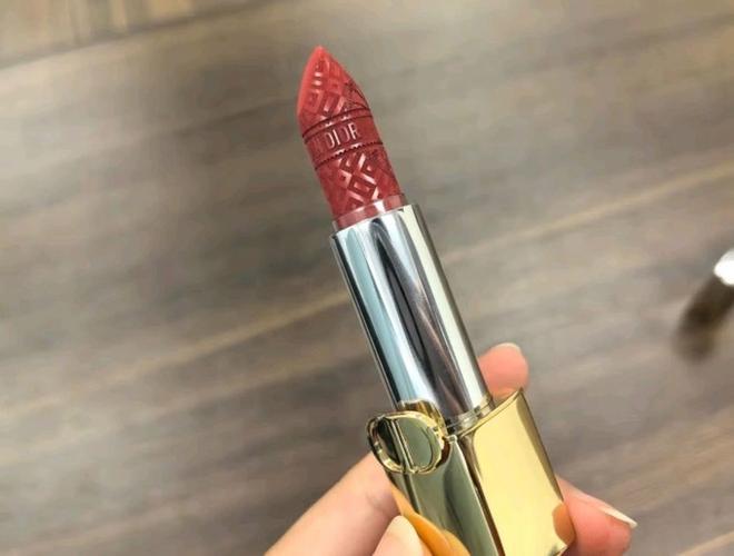 dior口红怎么打开盖子图标