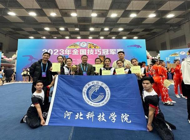 苏尧电击学院通关技巧