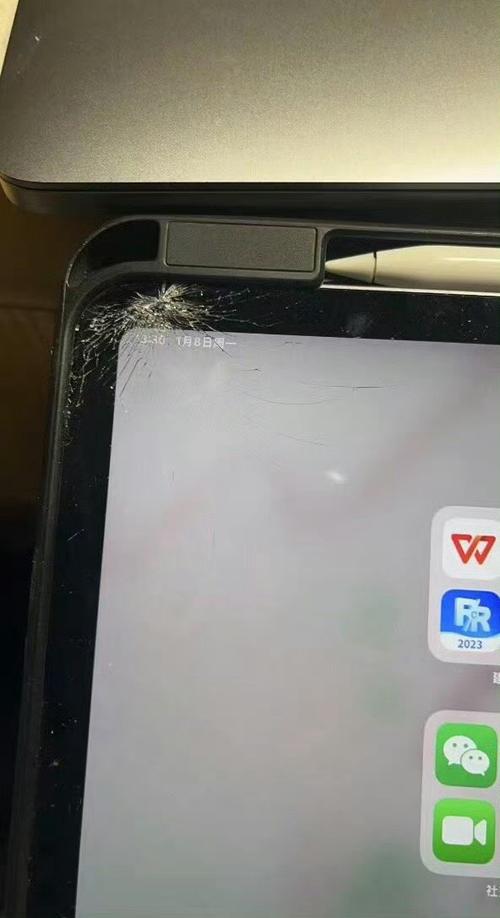 平板内屏坏了多少钱