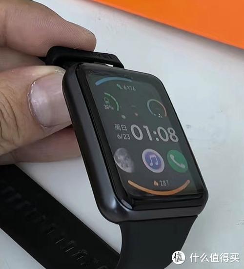 手表钢化膜怎么撕下来