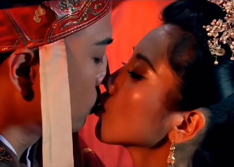 唐僧与女儿国国王的亲嘴是哪一集