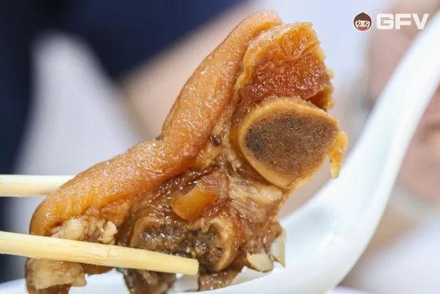 城轨能带吃的吗
