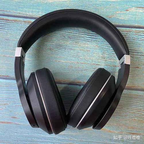 一个头戴式耳机的寿命