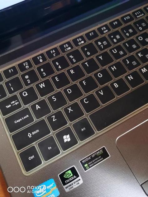 笔记本电脑fn键一直亮着图标