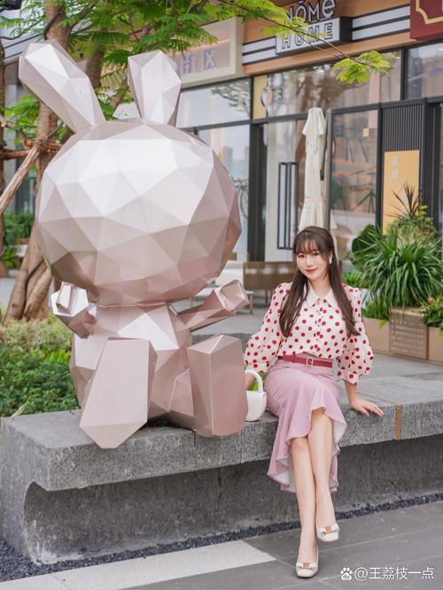 大眼萌悦lookbook