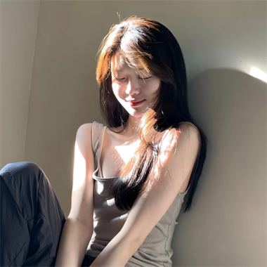 小众却惊艳的头像小红书女截图