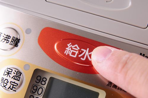电热水瓶出水越来越小