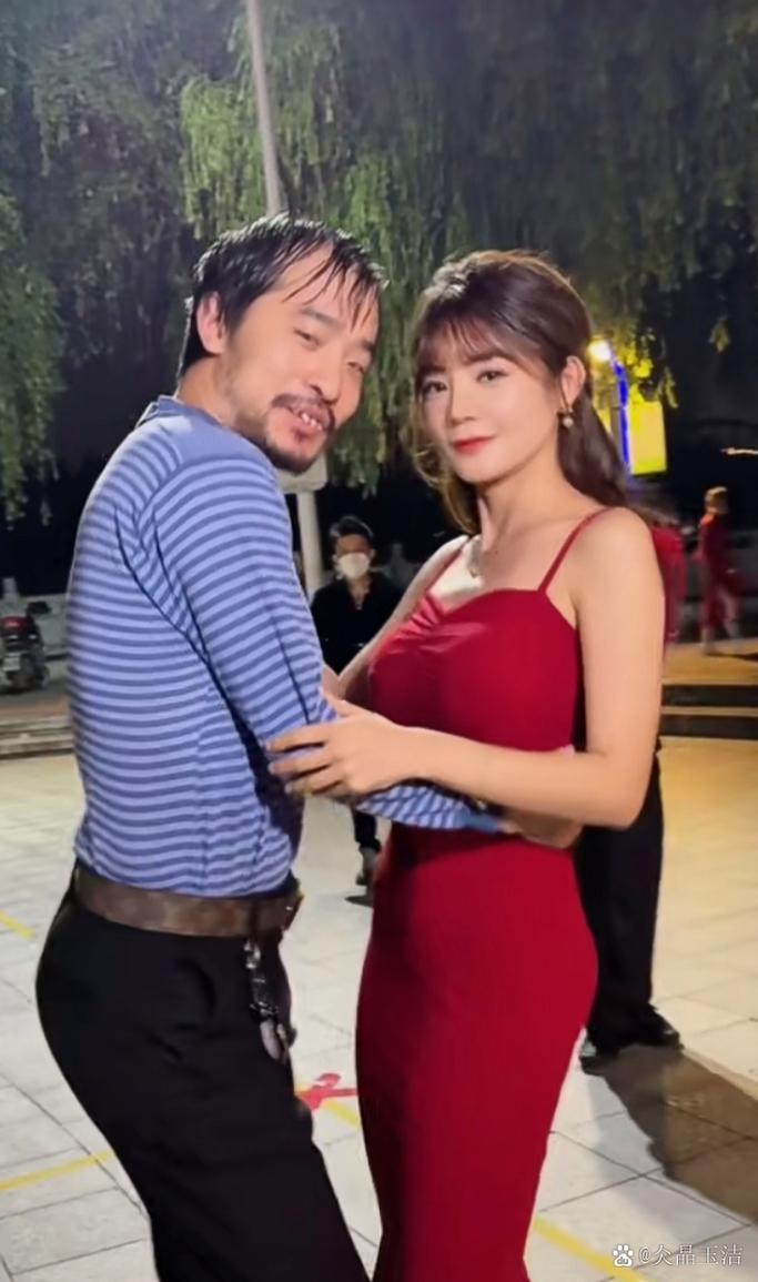 腰子姐与热心网友截图