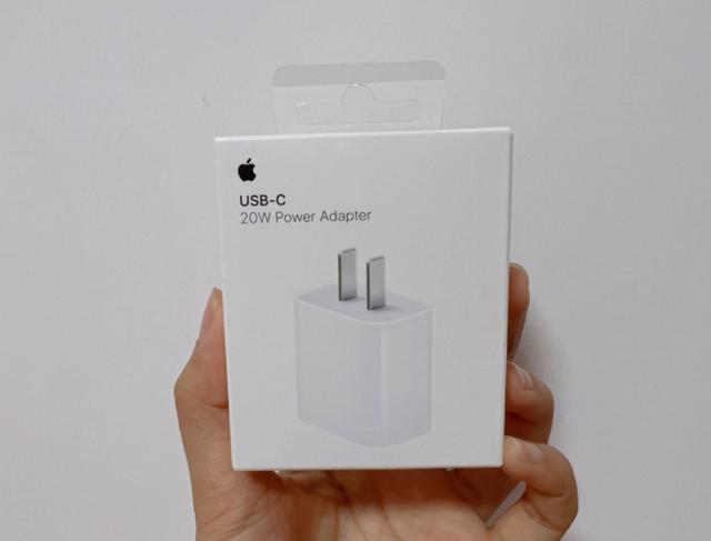 苹果13用多少瓦的充电器合适游戏截图