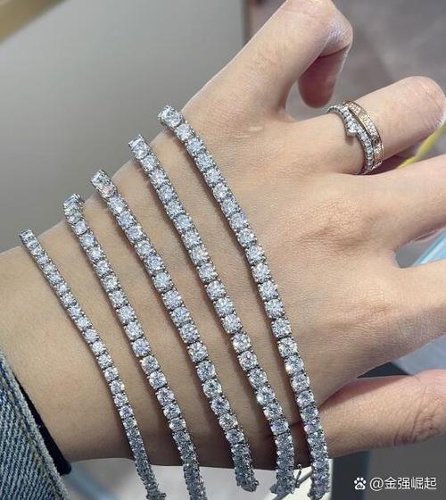 钻石不能跟铂金排位吗