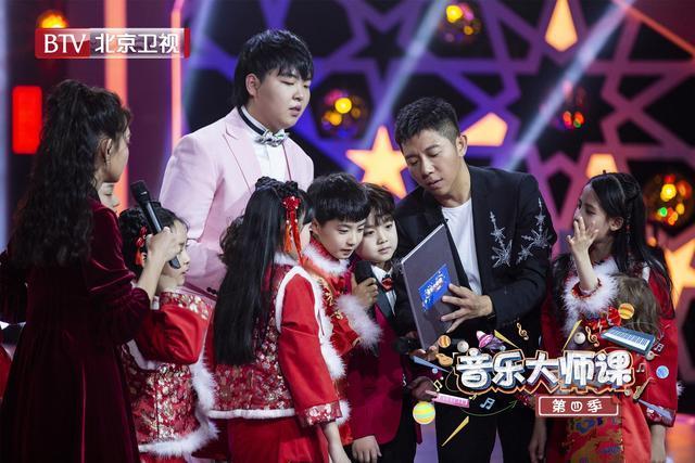 音乐大师课四季李诺麒妈妈
