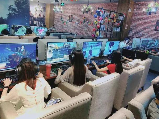 10万能开网吧吗