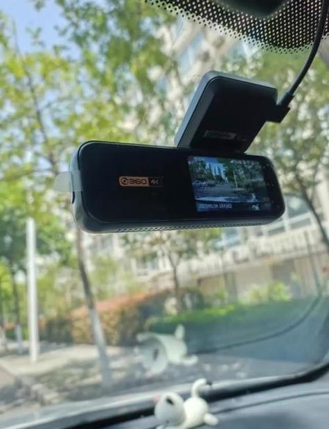 行车记录仪录像不连续什么原因