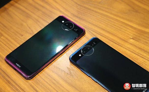vivo双屏手机主屏不亮了怎么回事游戏截图