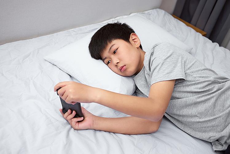睡觉手机放多远比较好截图