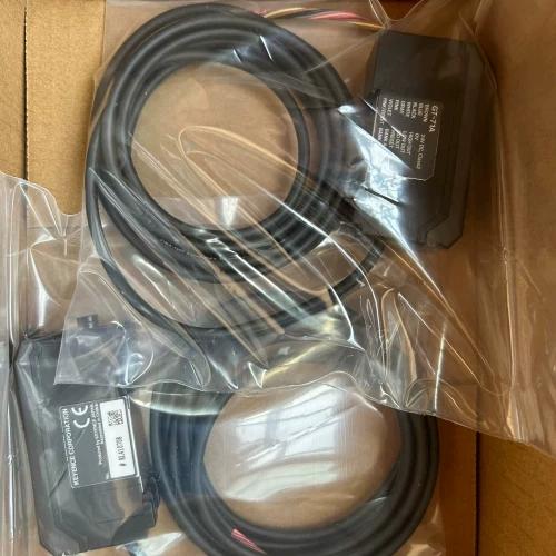 接触式位移传感器