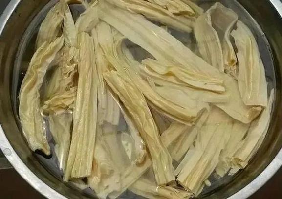 腐竹泡完还用煮吗缩略图