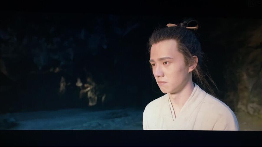 白鹤少年视频