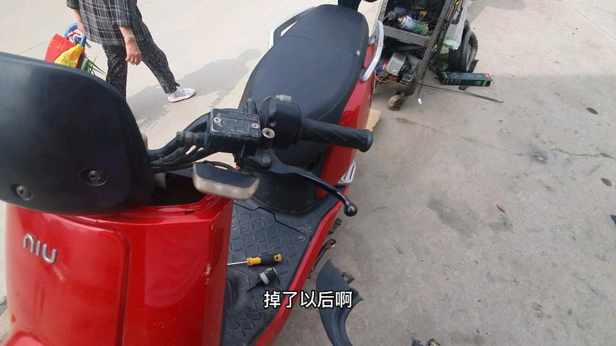 小牛n1中控拆解
