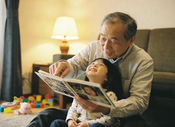 游戏 养女儿到18岁手游缩略图