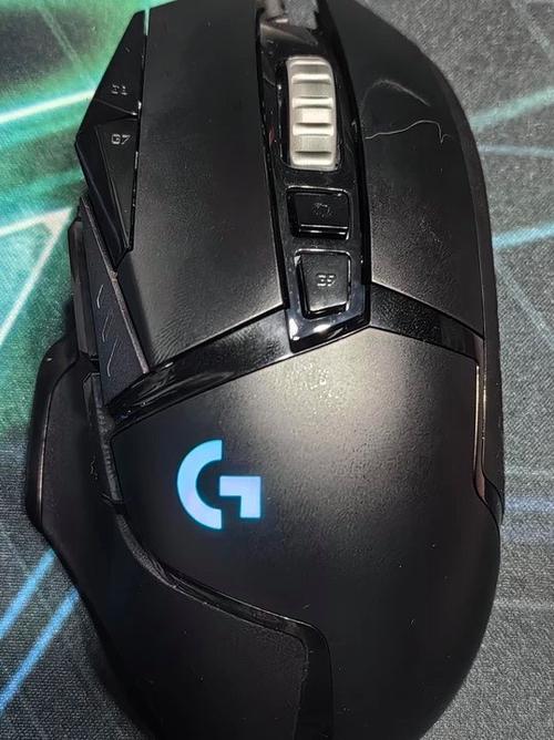 罗技G502鼠标缩略图