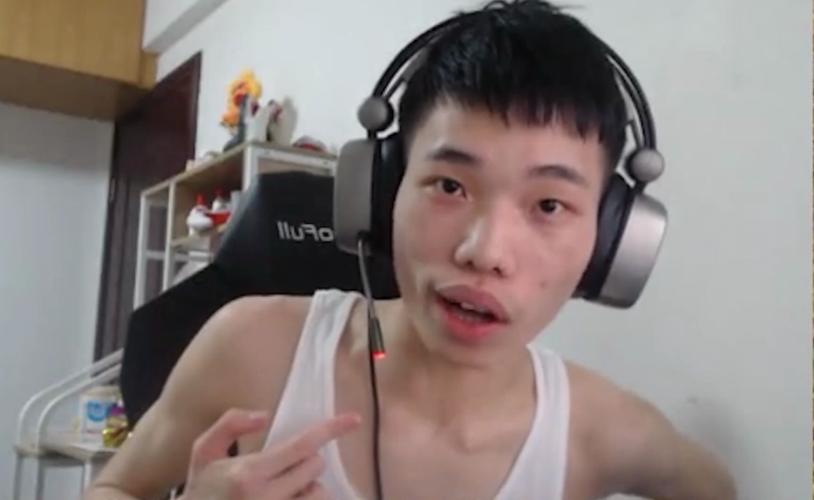 我要看难言打的和平精英