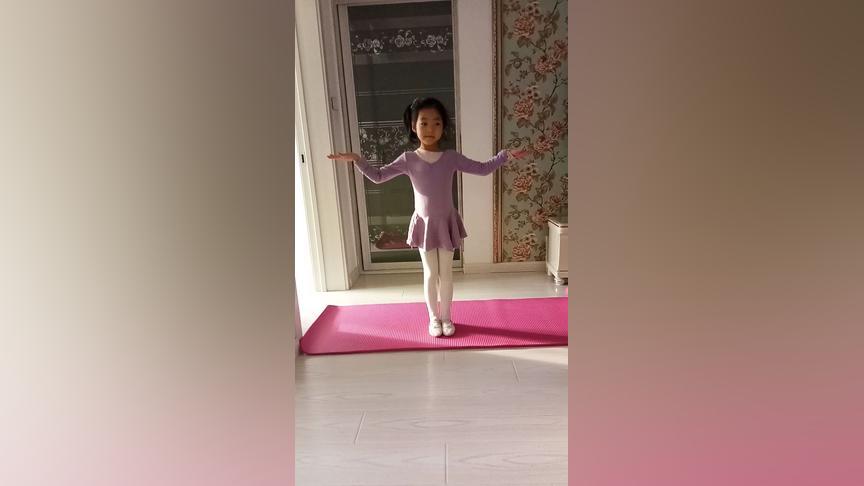 小鸡过河舞蹈考级三级
