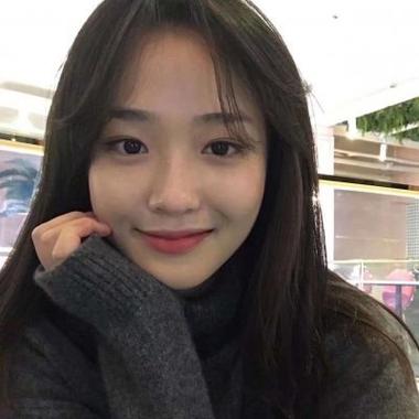 初中女生素颜照片
