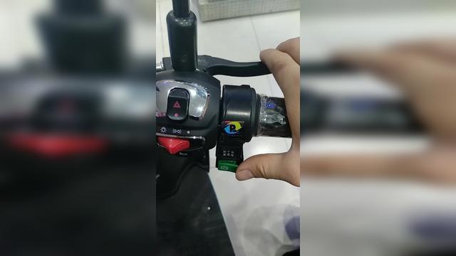 新日电动车使用方法