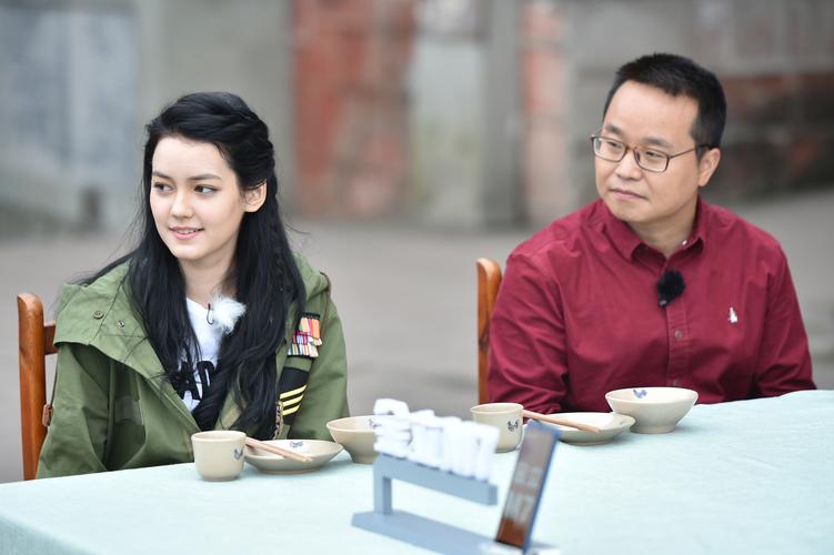 小镇故事小峰偷娘免费阅读正版