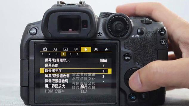 佳能液晶屏和取景器怎么切换