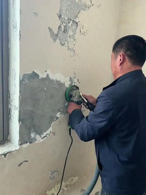 修墙面师傅