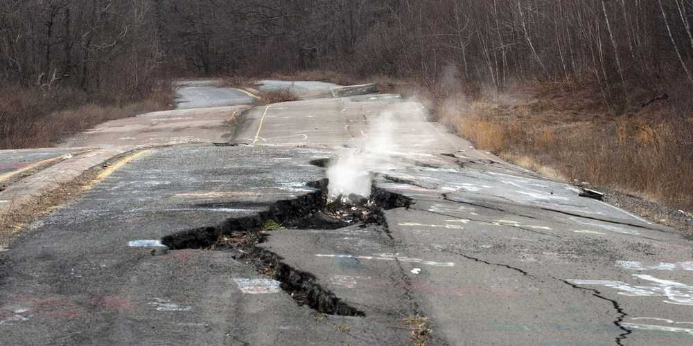 漫漫长夜公路废墟地图