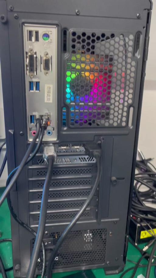 无线鼠标键盘共用一个接收器图标