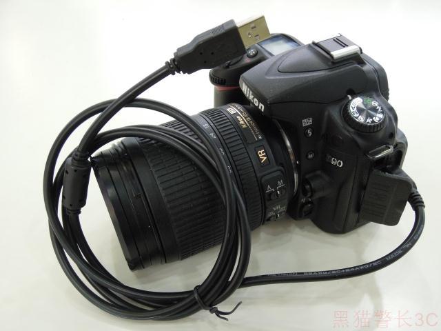 尼康d7000可以用数据线充电吗截图