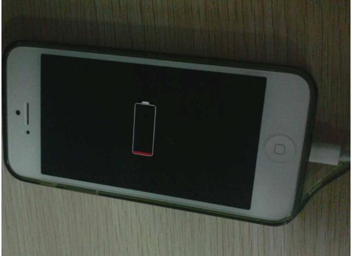 iphone突然充不进去电