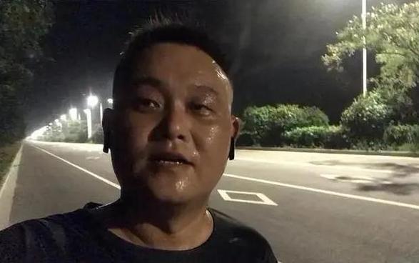 顺丰货车晚上也跑吗图标