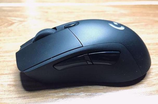罗技g403和g502哪个好