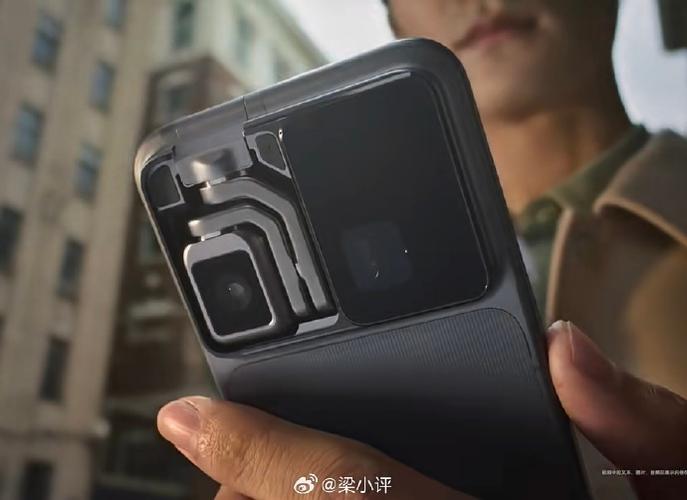 荣耀翻转摄像头手机