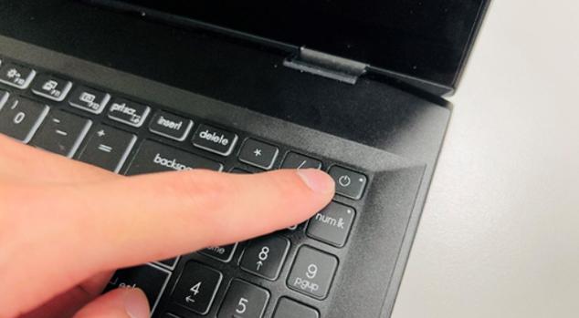 联想笔记本拆键盘缩略图