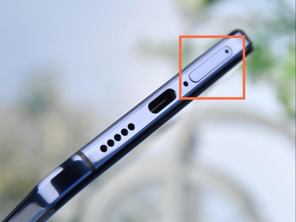 vivo内存卡槽位置图