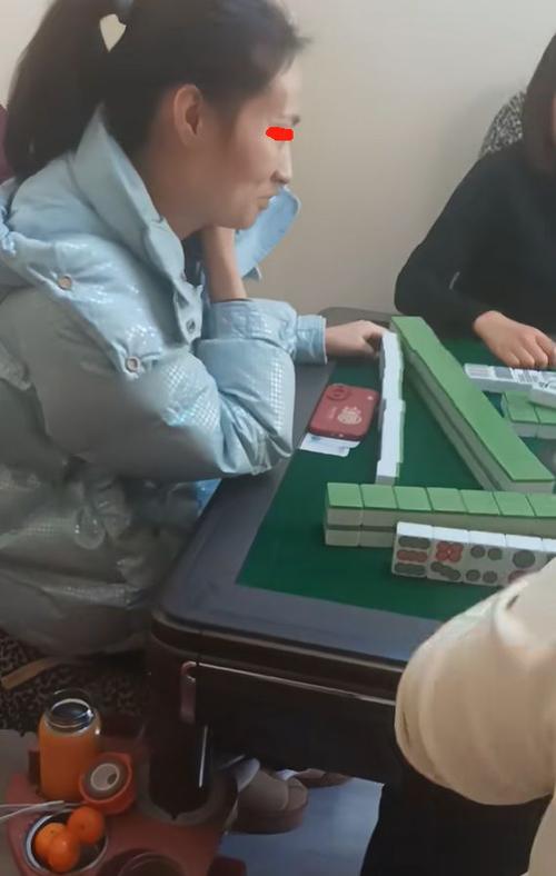 手机真人麻将