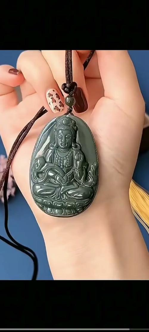 观音玉吊坠用黑绳二十颗好吗