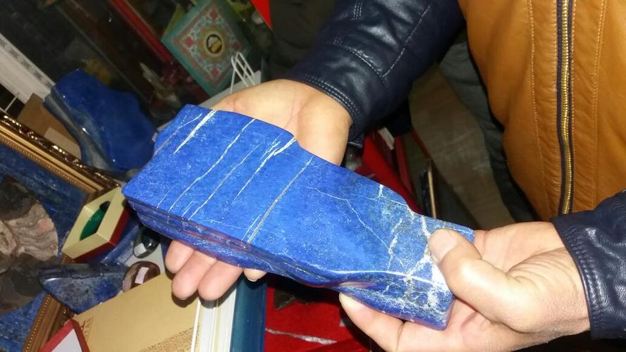 青金石多少钱一克